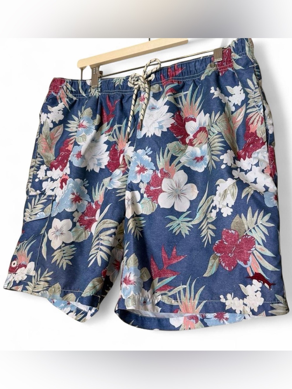 Tommy Bahama Floral Shorts Men’s Vibrant XL